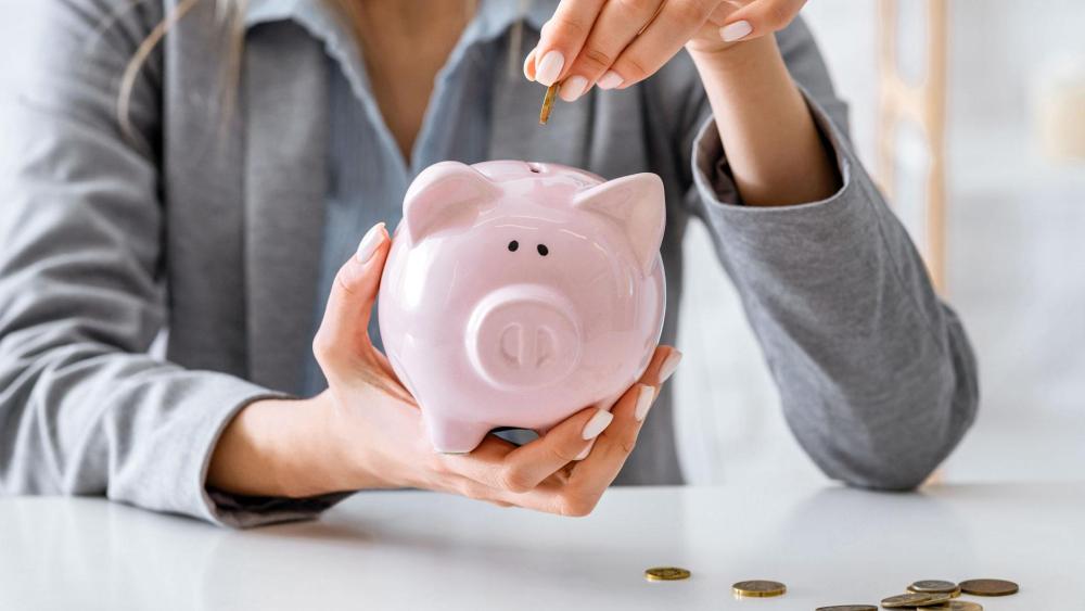 Mujeres, en desventaja al planificar su futuro financiero: Zenfi